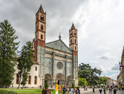 vercelli basilika di sant andrea